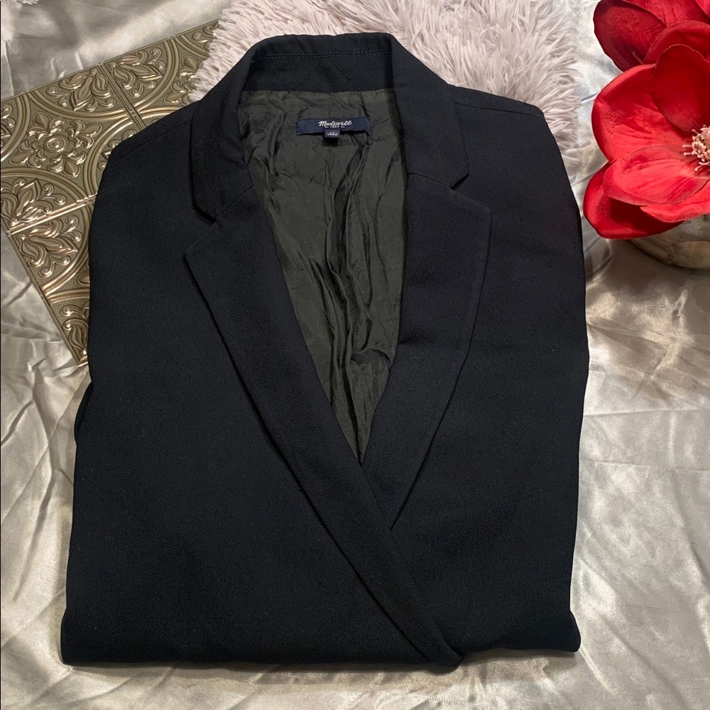 🌹Madewell • Cute & Classy Black Blazer •